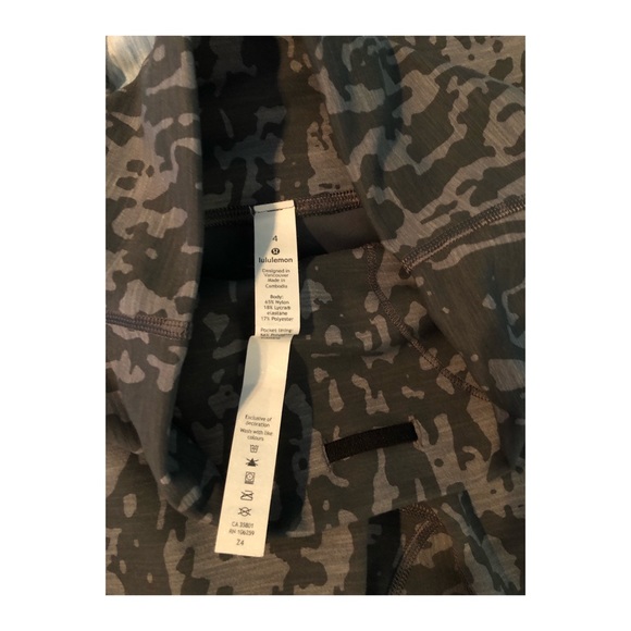 Lululemon wunder train grey printed leggings - Picture 2 of 4